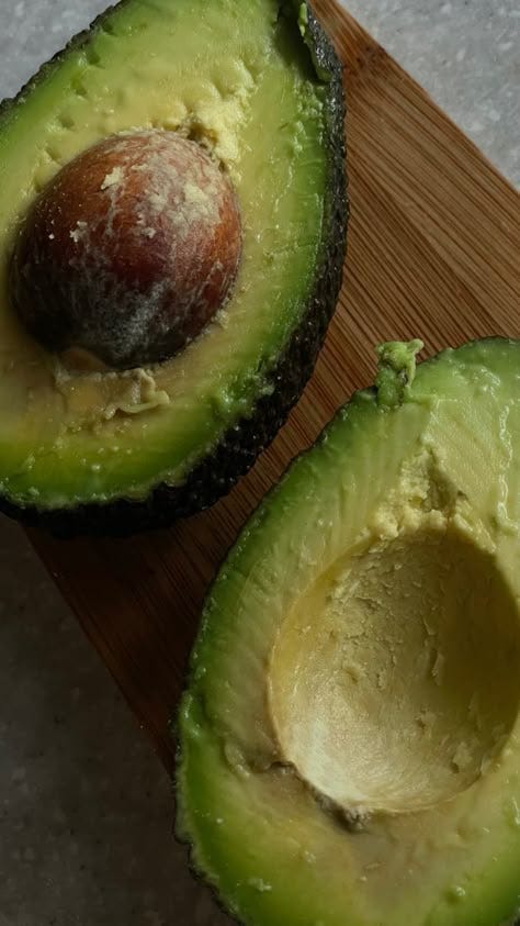 Cycle Syncing Grocery List: Ovulatory Phase Cycle Syncing Grocery List: Ovulatory Phase