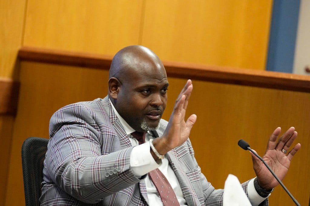 Nathan Wade's divorce lawyer testifies on Fani Willis relationship Nathan Wade's divorce lawyer testifies on Fani Willis relationship