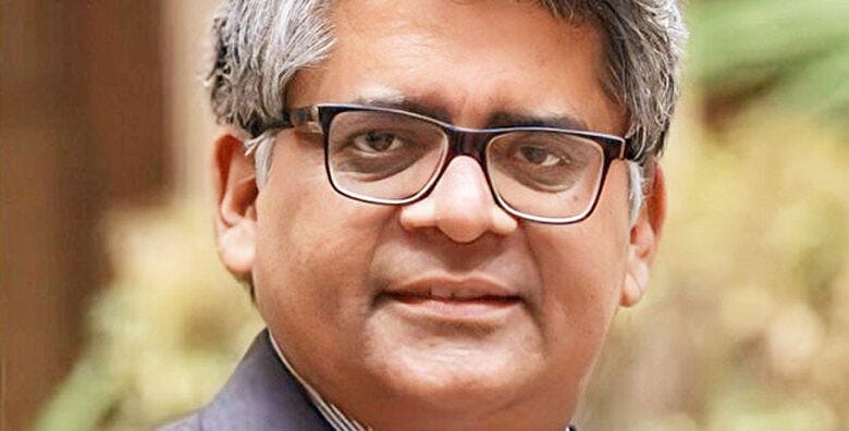 गीतम (GITAM) में प्रसिद्ध अर्थशास्त्री रथिन रॉय 'ह्यूमैनिटीज़ एंड सोशल  साइंसेस' (मानविकी और सामाजिक विज्ञान) विभाग के प्रमुख नियुक्त - Ravivar  Delhi