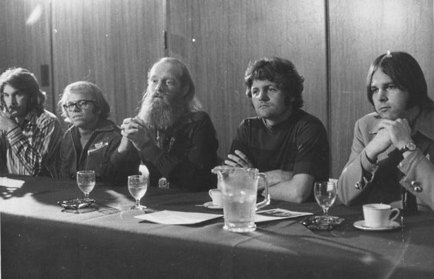 http://www.modernsuperior.com/wp-content/uploads/2015/03/the-beach-boys-1970-convention-632x407.jpg http://www.modernsuperior.com/wp-content/uploads/2015/03/the-beach-boys-1970-convention-632x407.jpg