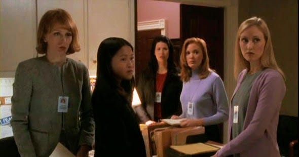 Doux Reviews: The West Wing: Take Out the Trash Day Doux Reviews: The West Wing: Take Out the Trash Day