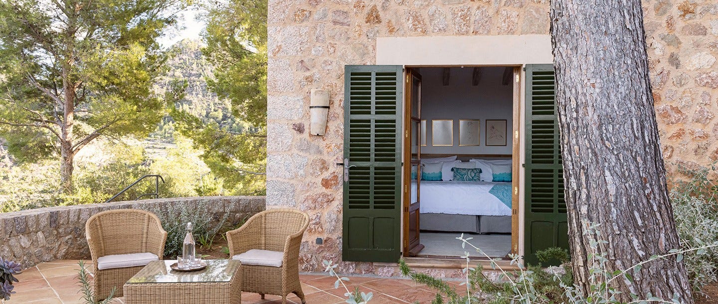 Sa Punta de S’Aguila bedroom with terrace