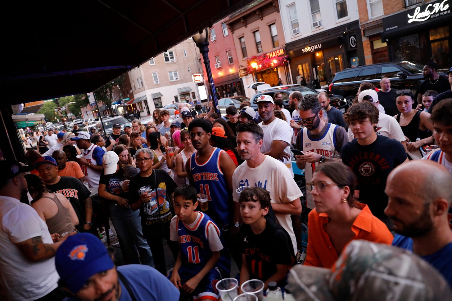 NYC erupts as Knicks win Game 5, NBA championship for first time in half a  century - Gothamist