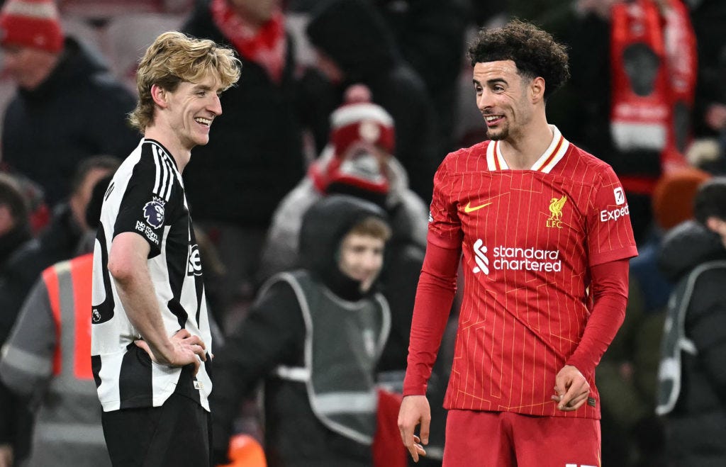 Anthony Gordon sends two-word message to Liverpool star after Newcastle  United loss