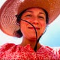 Molly Caro May's avatar