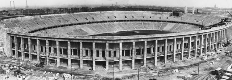 Adolf Hitler, Jesse Owens and Berlin's Olympiastadion: the complicated  history of Euro 2024 final venue - The Athletic