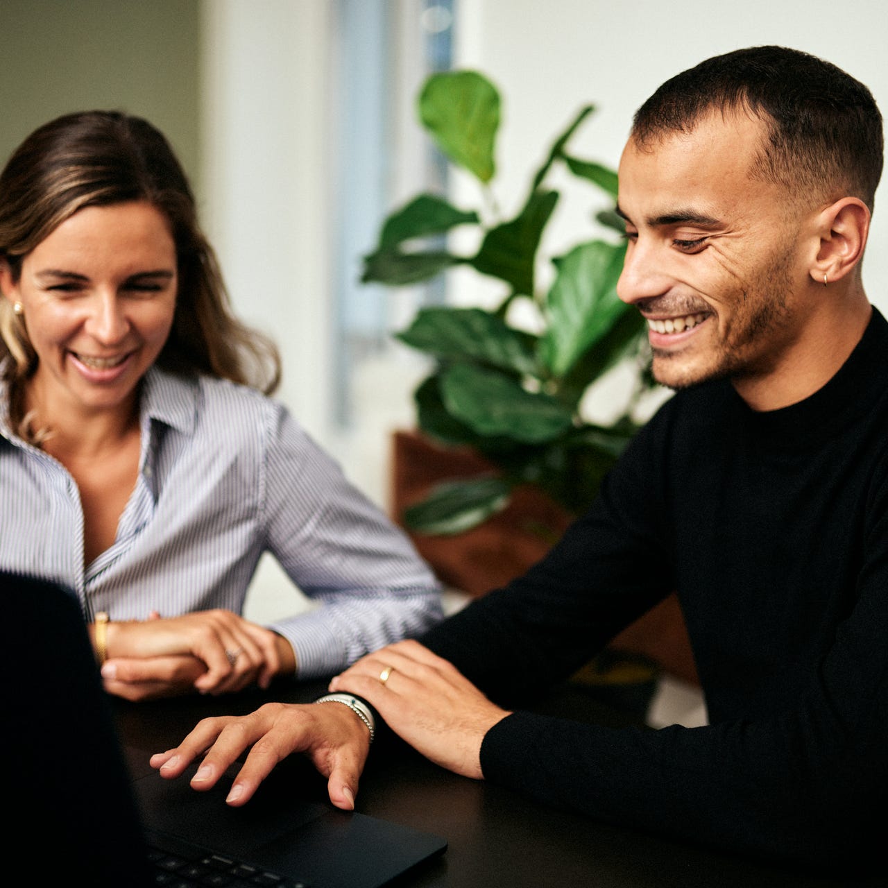 Operating Notes logo