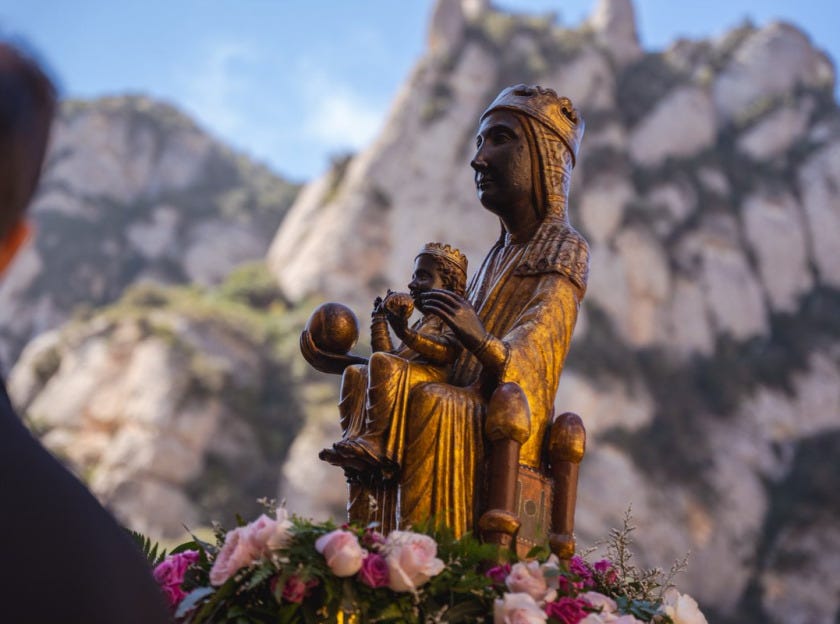 Celebració històrica de la Mare de Déu de Montserrat en el marc del Mil· lenari - Catalunya Cristiana