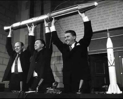 pickering vanallen and vonbraun holding explorer 1 1958 pickering vanallen and vonbraun holding explorer 1 1958