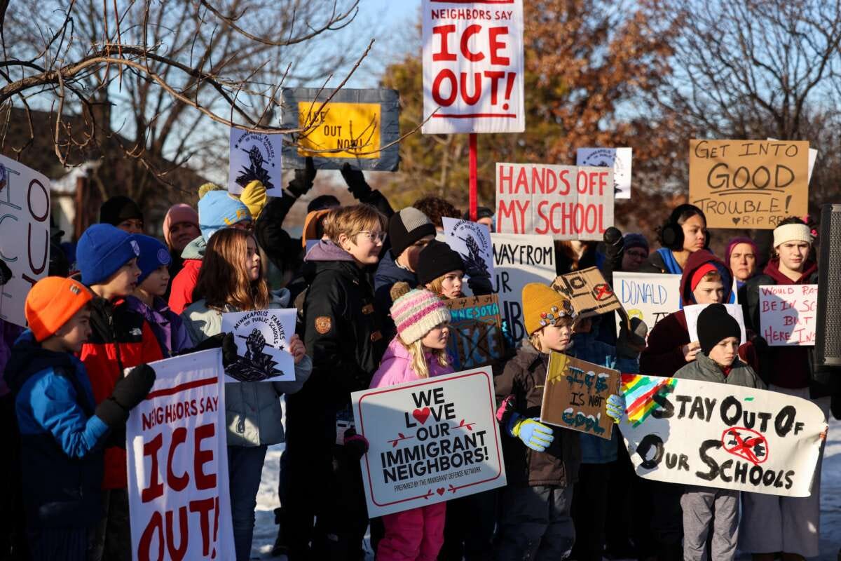 Minneapolis's 2020 Uprising Laid an Abolitionist Groundwork for ICE Resistance | Truthout Minneapolis's 2020 Uprising Laid an Abolitionist Groundwork for ICE Resistance | Truthout