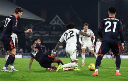 Penalty king Jiménez dents Forest's revival to lift Fulham clear of danger  | Premier League | The Guardian