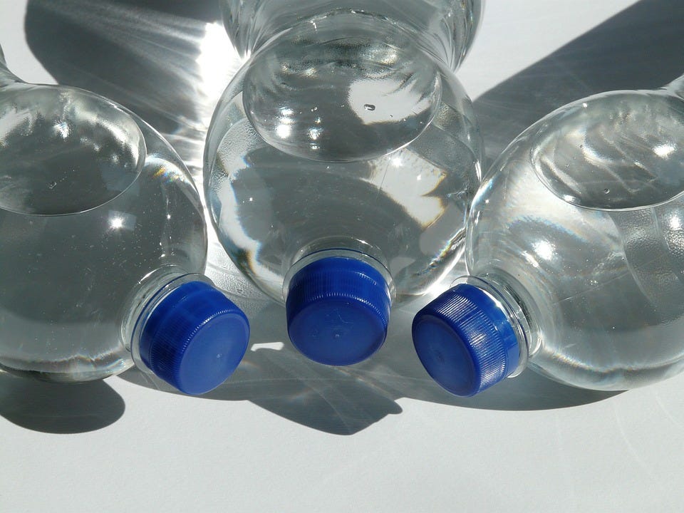 bottles-60475_960_720 bottles-60475_960_720