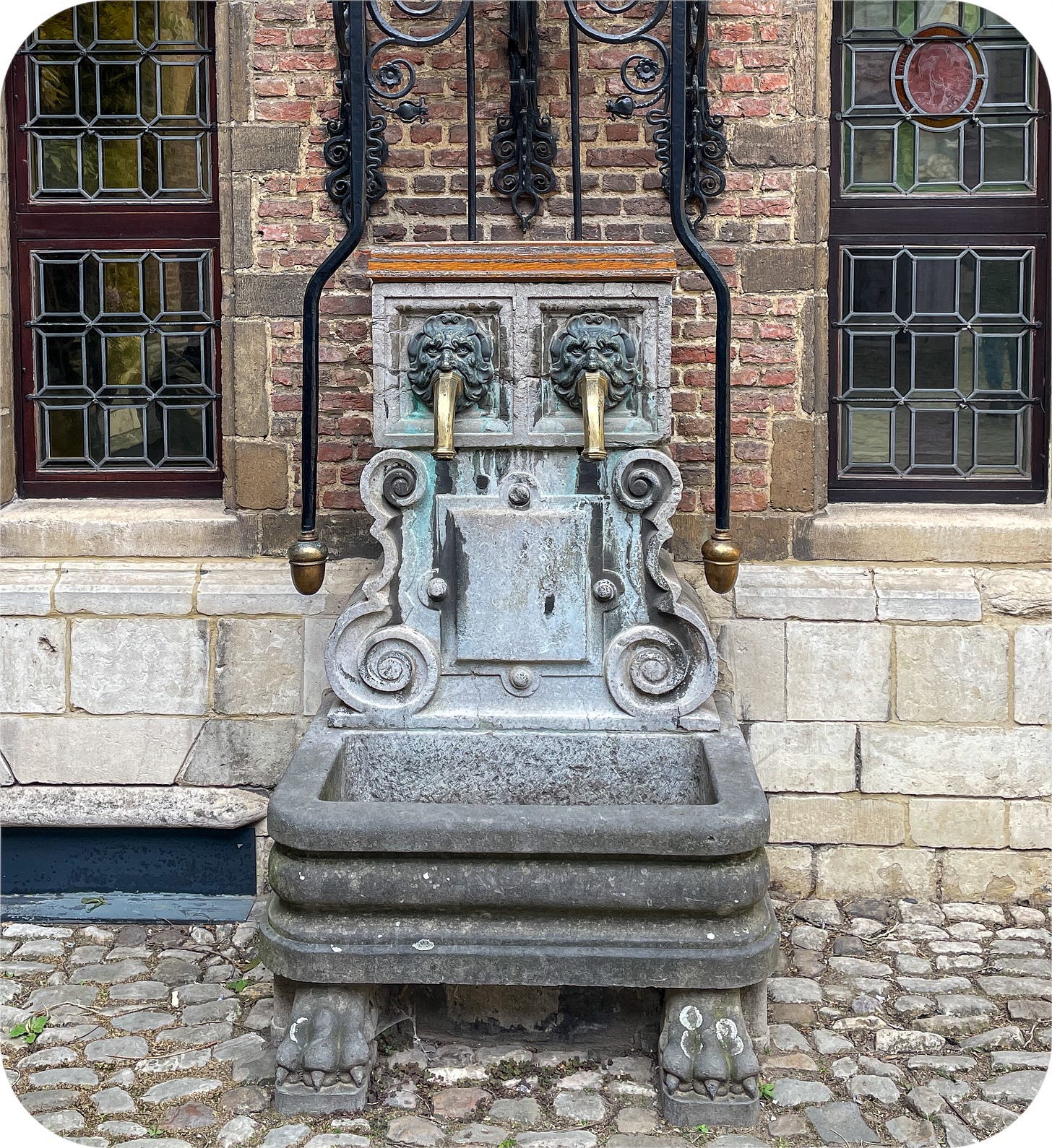 Fountain at Rubenshuis. Antwerp, Belgium