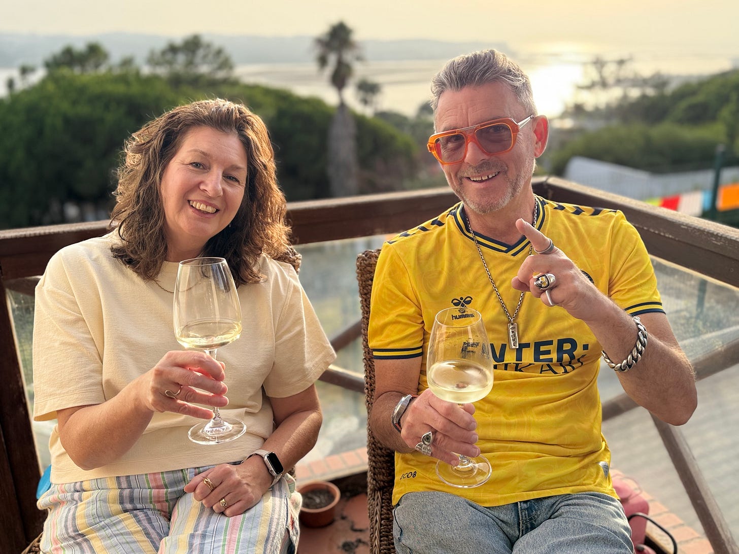 Two peole drinking wine Two peole drinking wine