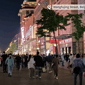 See How Chinese People Spend Their "May Day" Holiday