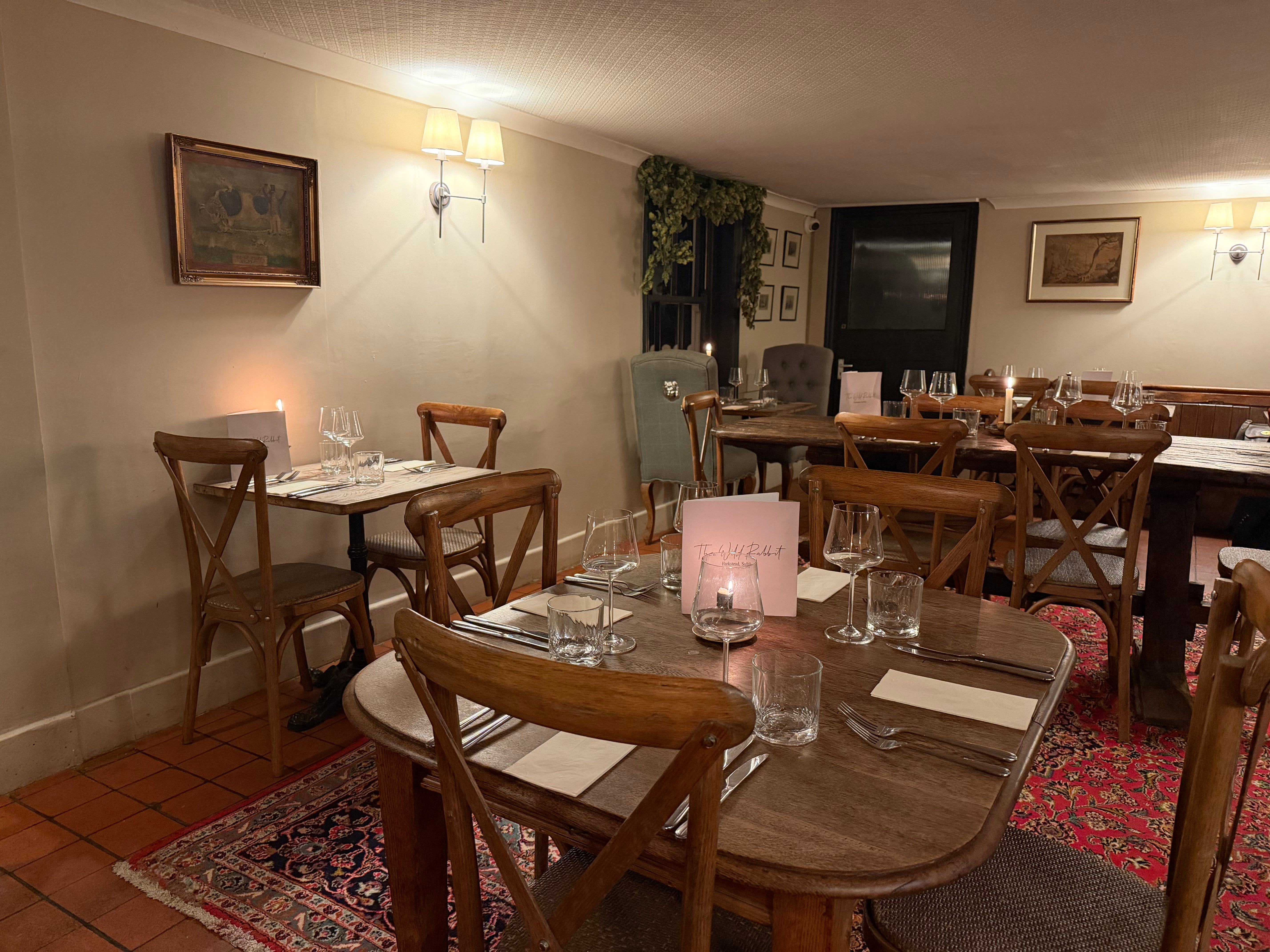 Wild Rabbit Pub Review of The Wild Rabbit pub in Harkstead near Ipswich