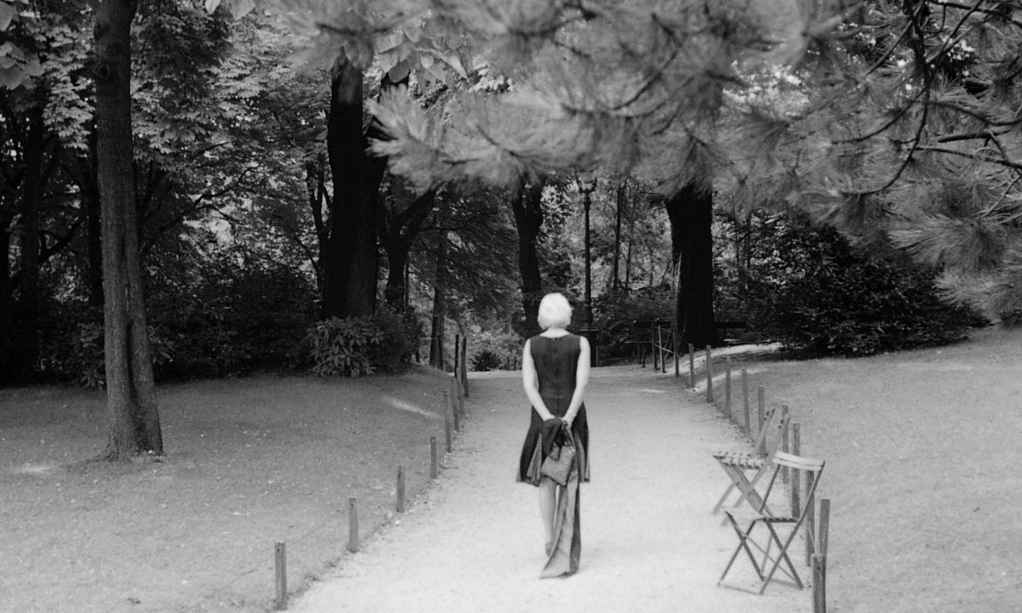 Agnès Varda. Cléo de 5 à 7 (Cleo from 5 to 7). 1961 | MoMA Agnès Varda. Cléo de 5 à 7 (Cleo from 5 to 7). 1961 | MoMA
