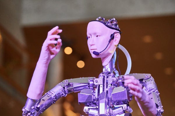 アンドロイドがオペラを指揮する日～「オルタ３」の奏でる世界 : 読売新聞