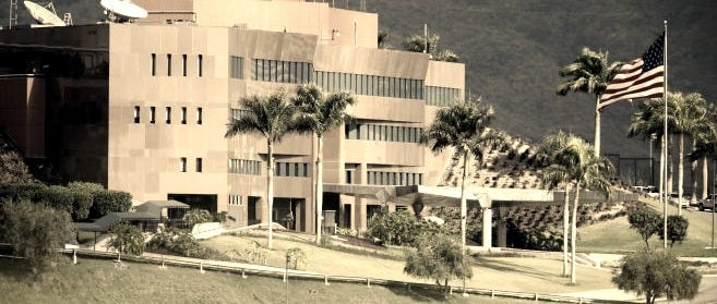 A U.S. flag waves at the U.S. Embassy in Caracas, Venezuela, January 25, 2019. REUTERS/Adriana Loureiro