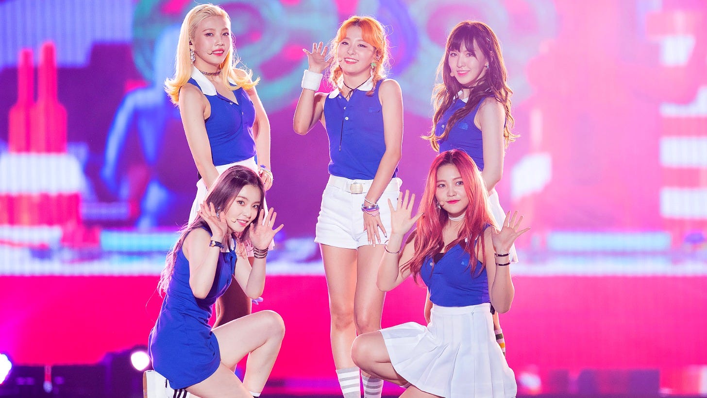 Red Velvet at the Hallyu Festival in Incheon in September 2016, the month Russian Roulette came out. Image: HeyDay via Wikimedia Commons
