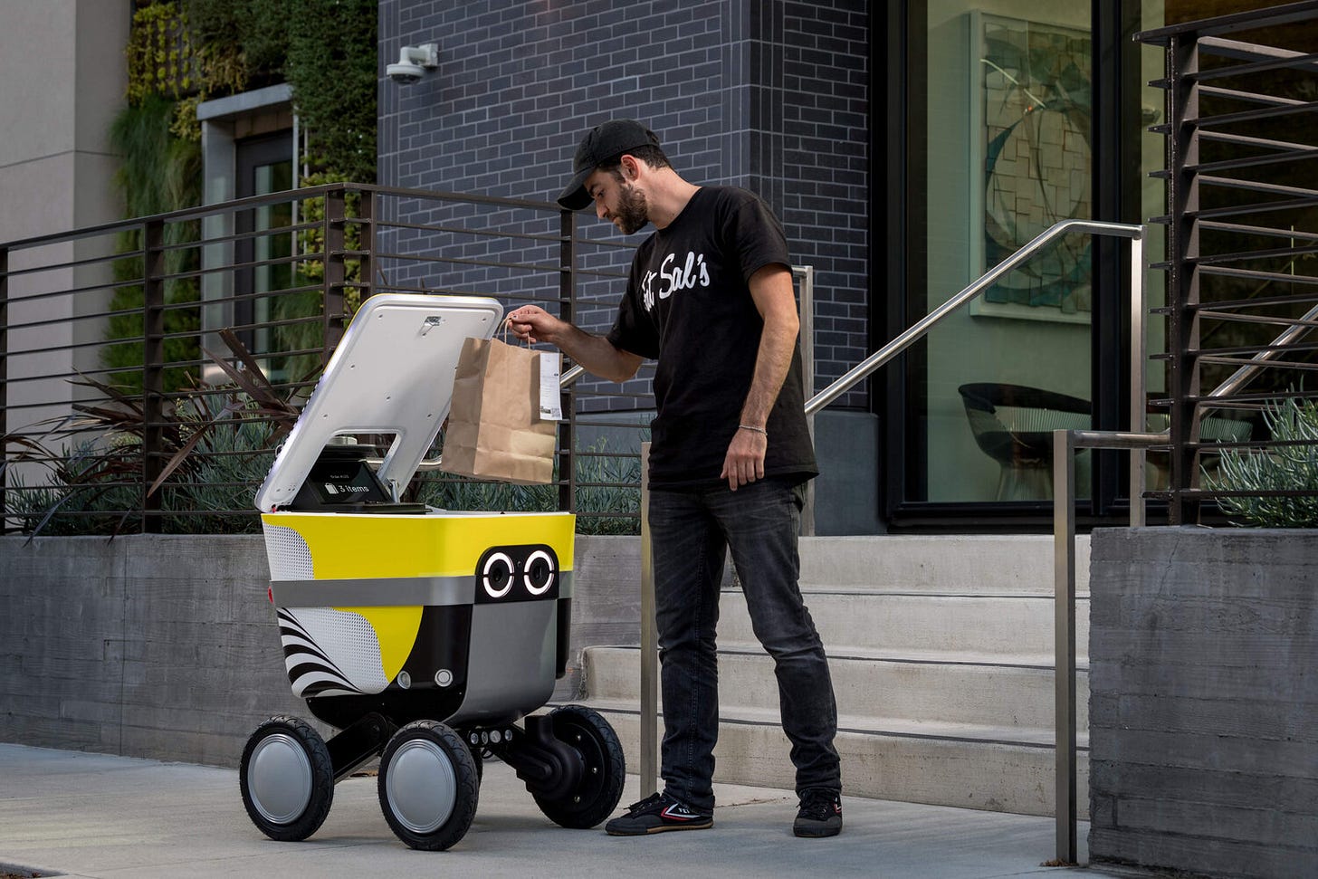 Level 4 Autonomy — Serve Robotics