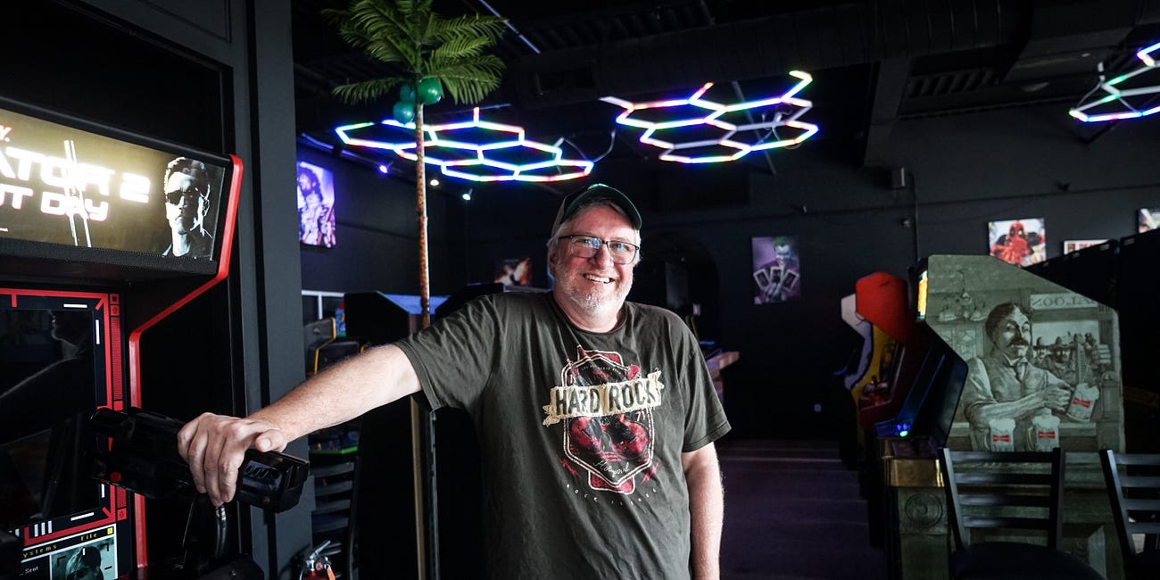 Oasis Arcade brings retro games, pinball and date-night vibe to downtown Wausau