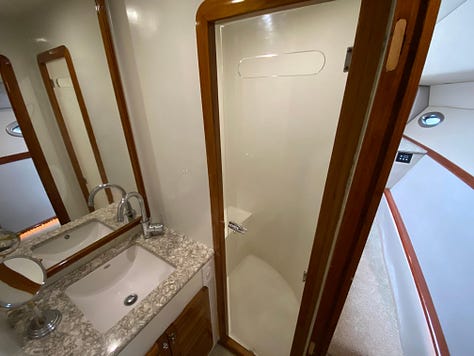 1995 Mares 58 Power Cat