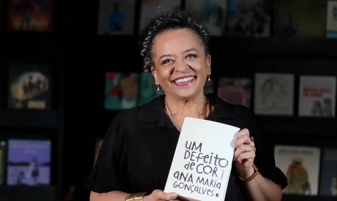 ABL elege Ana Maria Gonçalves, primeira mulher negra de sua história