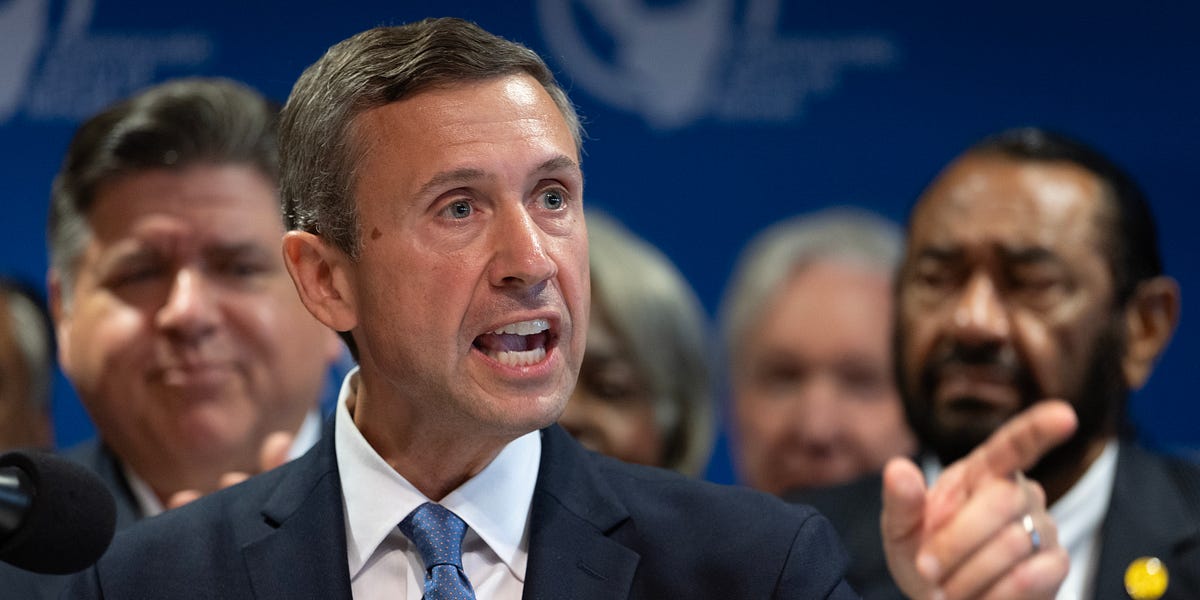 Kenneth Rakes Rakes. Dems. Steps. - by Lauren Egan - The Bulwark