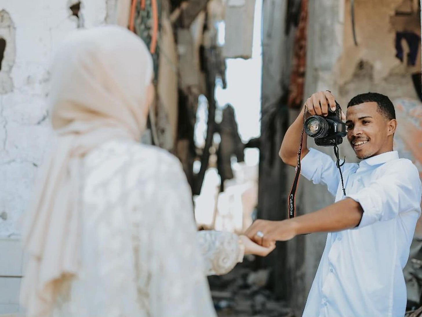 No photo description available.