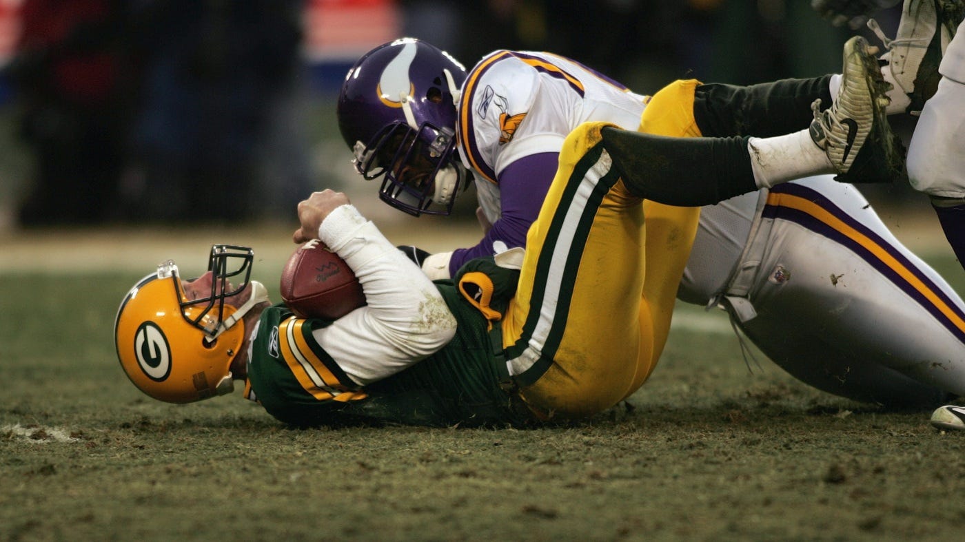 Former NFL all-star quarterback Brett Favre has Parkinson's : NPR