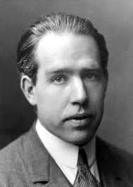 Image used under Creative Commons license from https://itoldya420.getarchive.net/amp/media/niels-bohr-78506e