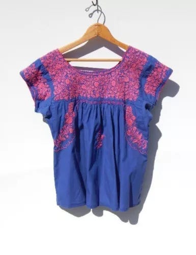 VINTAGE OAXACAN TOP ~ Blue Embroidered Mexican Peasant Hippie Blouse S/M - Picture 1 of 5
