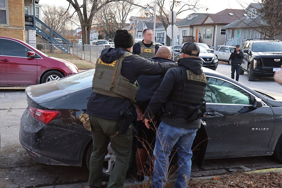 File:U.S. Immigration and Customs Enforcement (ICE) Enforcement and Removal Operations' (ERO) officers in Chicago, January 2025.jpg