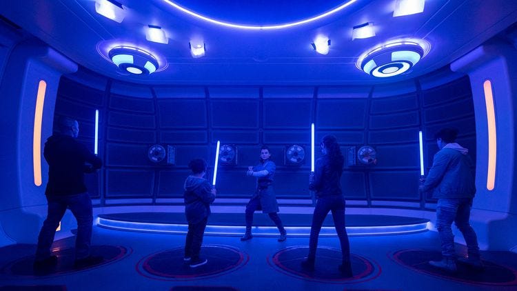 Lightsaber training Star Wars Galactic Starcruiser