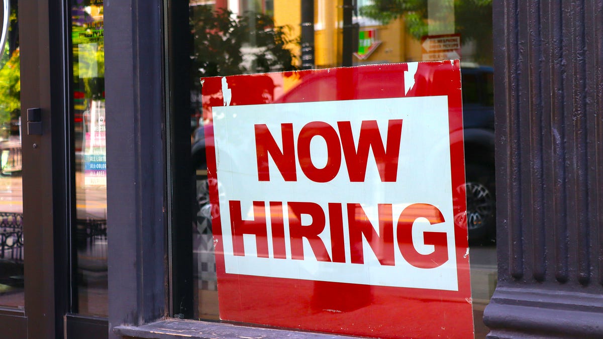 Things are looking up in the labor market👍
