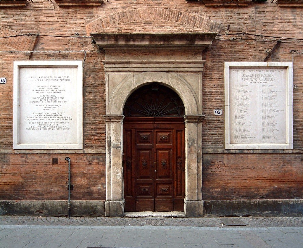 Plaques in Via Mazzini - MuseoFerrara