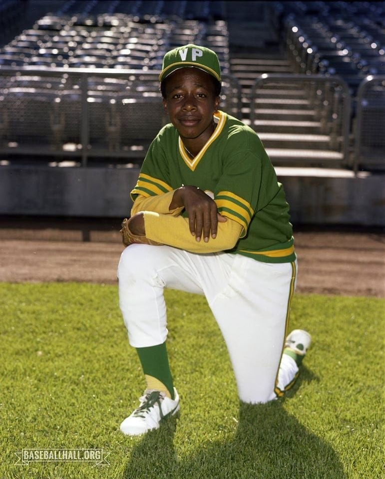 This former bat boy for the Athletics, was given the nickname “Hammer” due  to his resemblance to Hank. But his calling was in music as MC Hammer :  r/baseball