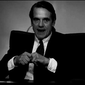 b2b media has no teeth. we're here to bite.