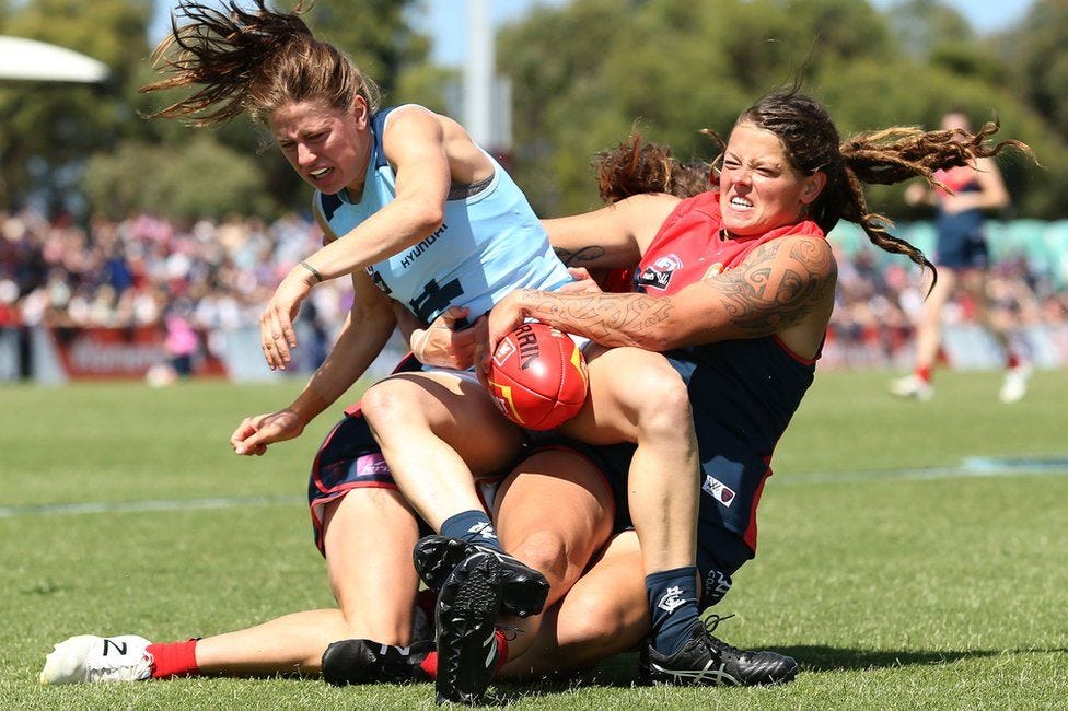 AFLW: How a women's league has captivated Australia - BBC News