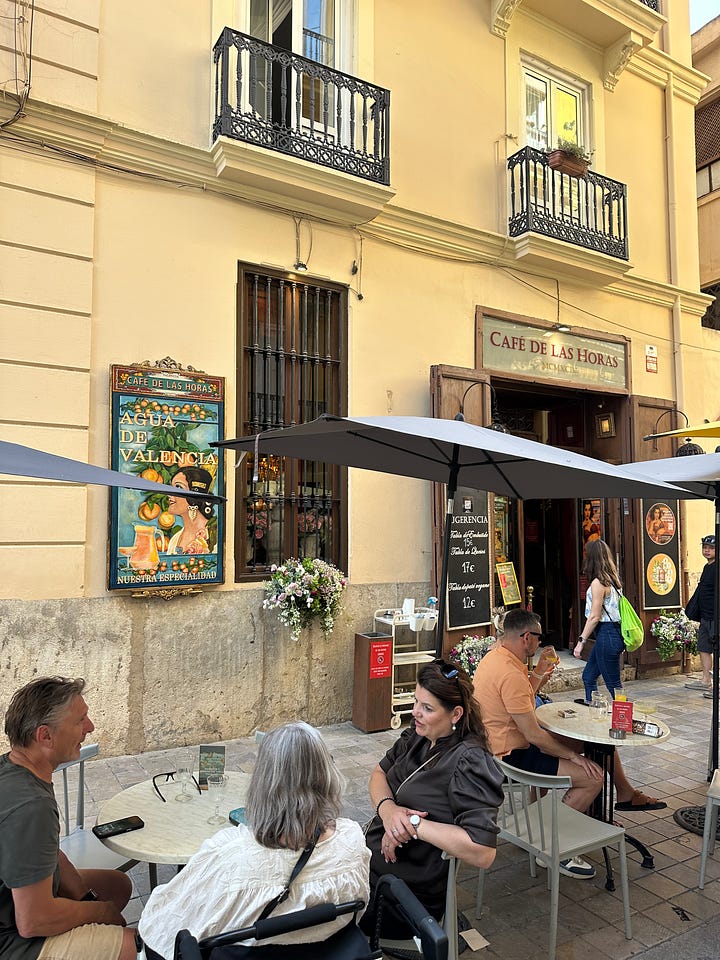 Café de Las Horas - must-order: Agua de Valencia!