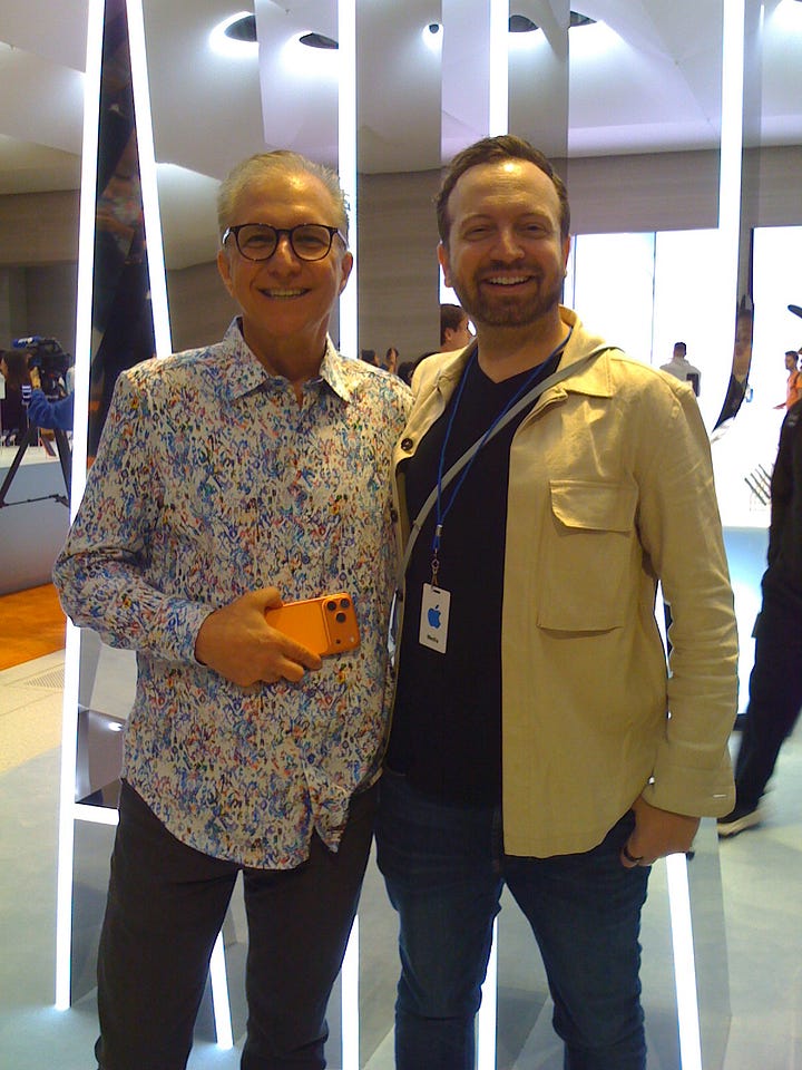 Apple SVP of Marketing Greg Joz Joswiak and tech journalist Matt Swider
