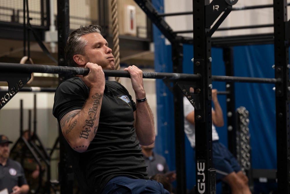 SD, HHS Sec. RFK, Jr. Participate in Fitness Check with Troops at Pentagon