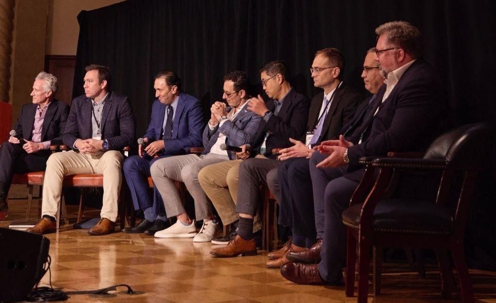 Neurosurgeons Discuss BCI