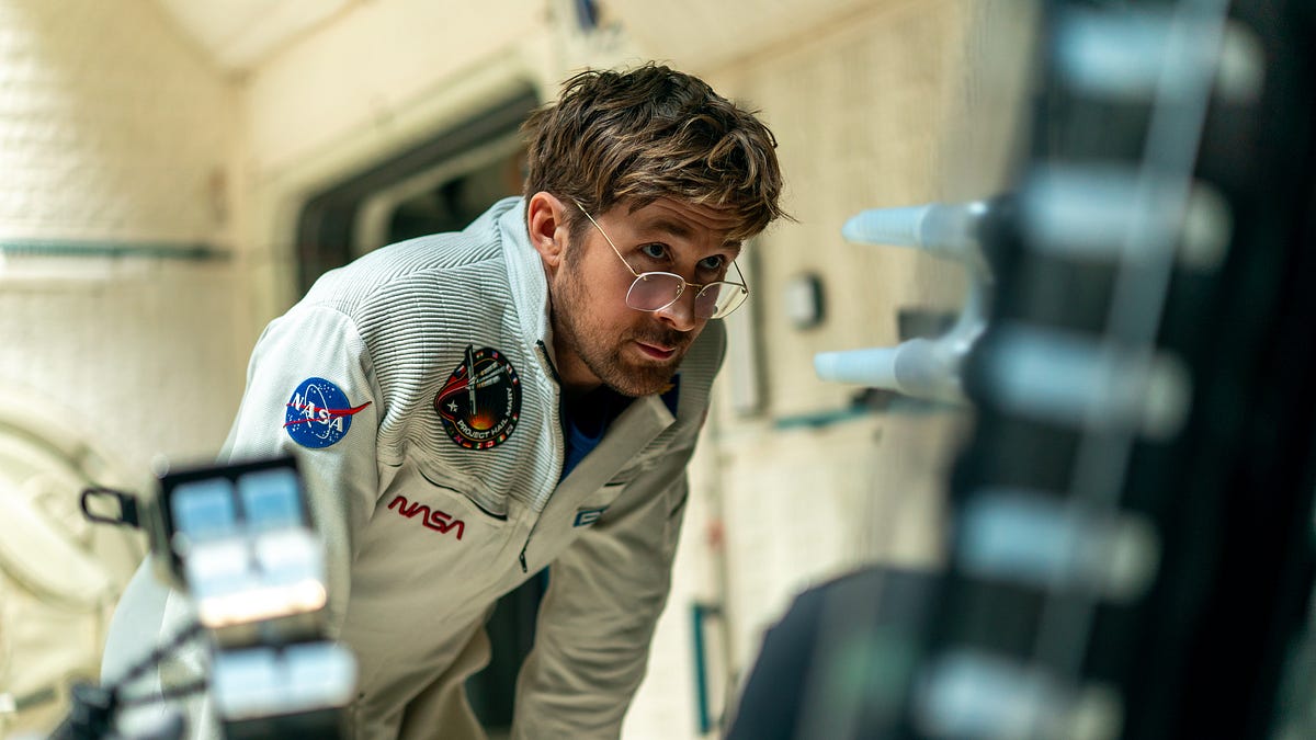Project Hail Mary Review: A Beautiful & Heartwarming Sci-Fi Blockbuster