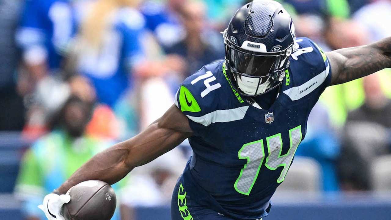 DK Metcalf Again Shows He's 'A Massive Problem For Defenses' In Seahawks  Win Over Dolphins