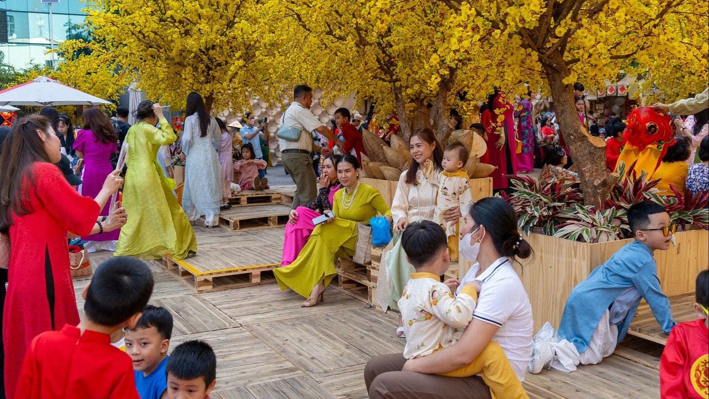 Traditions and Culture in Vietnam: Overview of Culture and Facts - IL