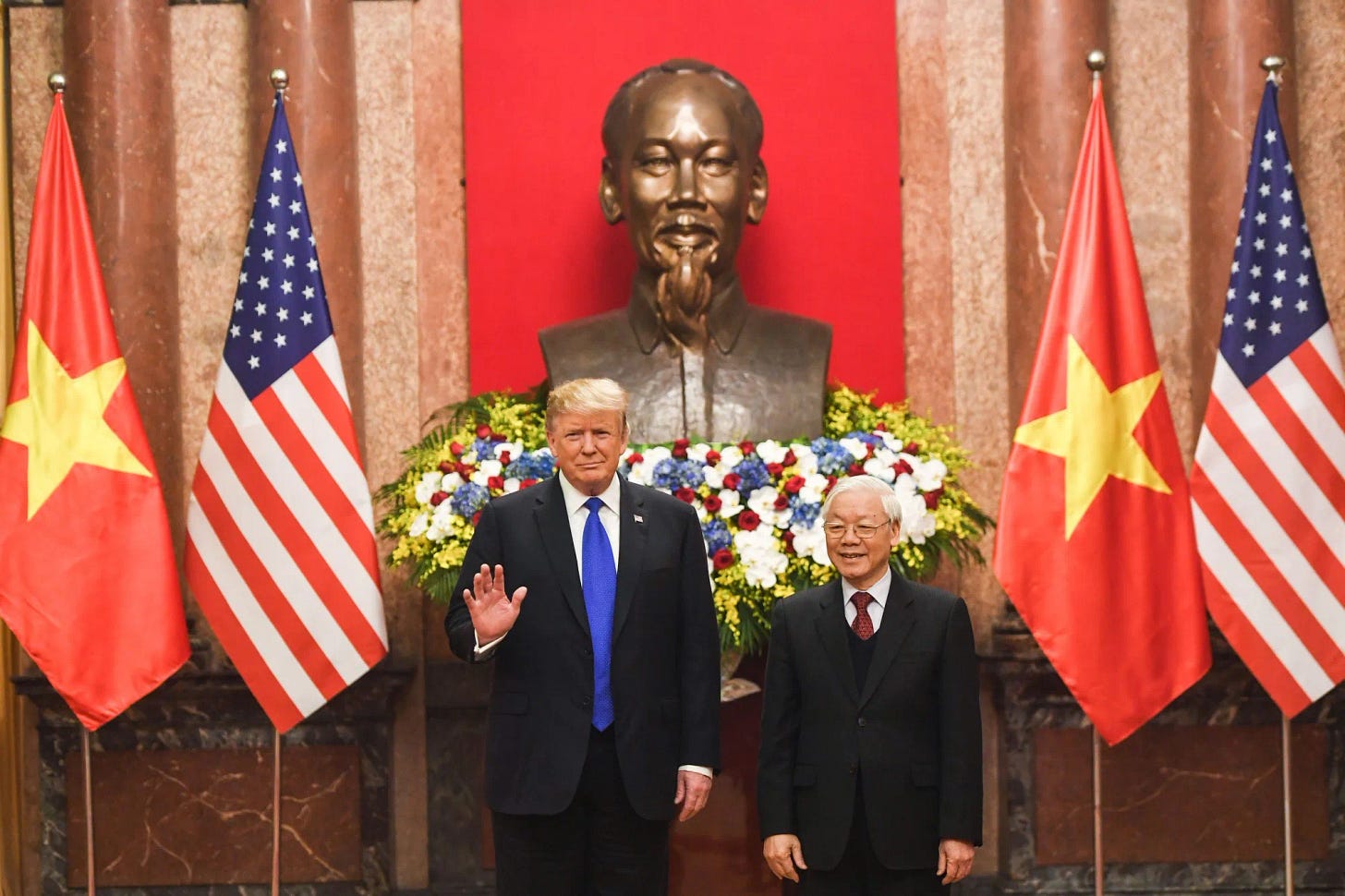 Boeing Signs $15.7 Billion Vietnam Orders on Trump's Visit - Bloomberg