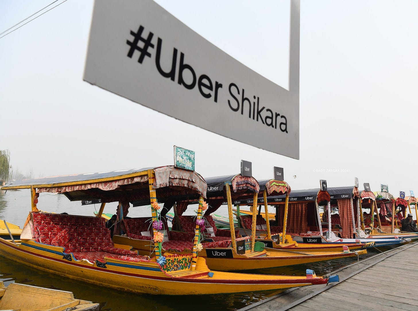Uber Shikara in Srinagar: Uber Rolls Out Asia's First Water Transport  Service in India With Shikara Bookings on Its App (See Pics and Videos) |  📰 LatestLY
