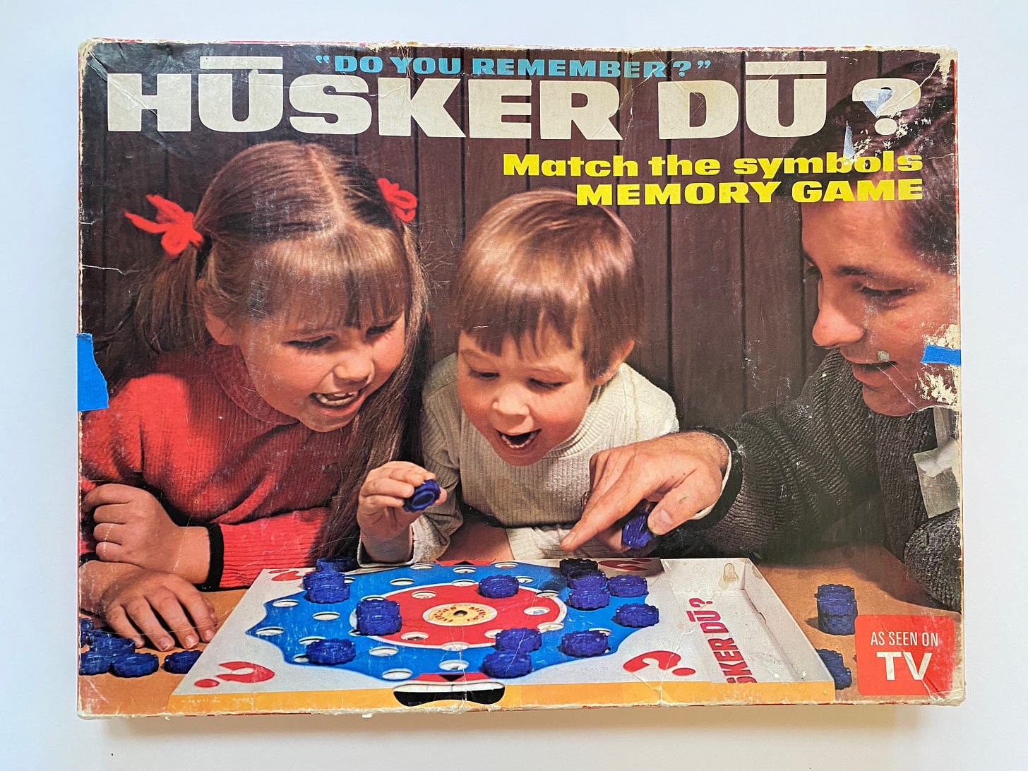 Husker Du? Memory Board Game Vintage 1970s Game Night Complete 70s